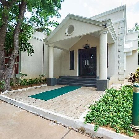 Hotel Riverside Resort And Spa Kumbakonam Dış mekan fotoğraf