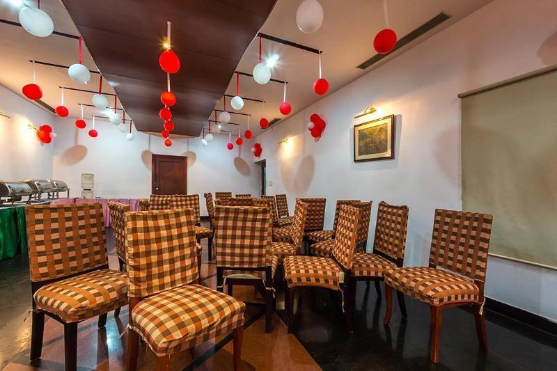 Hotel Riverside Resort And Spa Kumbakonam Dış mekan fotoğraf