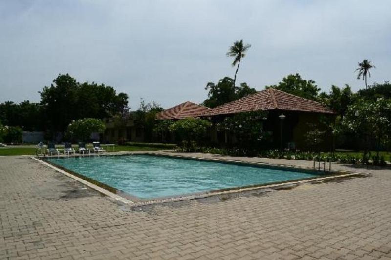 Hotel Riverside Resort And Spa Kumbakonam Dış mekan fotoğraf